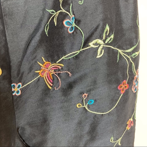 Vintage sz 4 black silk floral embroidered pixie pants - Picture 5 of 16